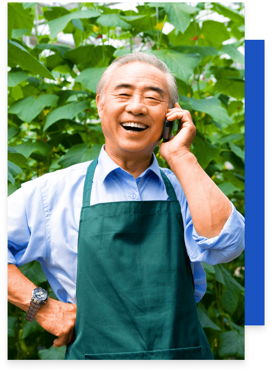elderly gentleman on cellphone